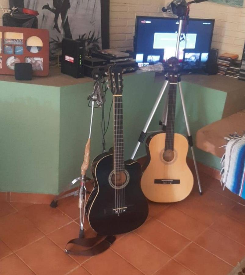 גוארויה Hostel Elephant Del Mar מראה חיצוני תמונה